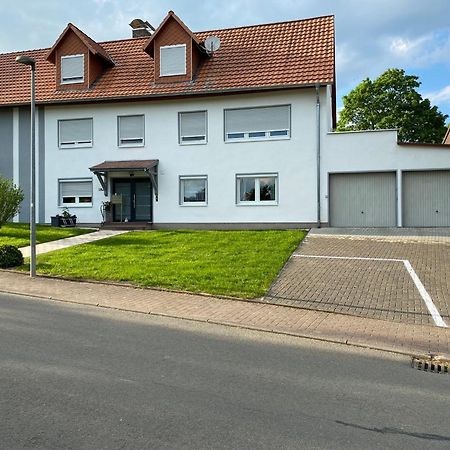Schoene Ferien- Monteurswohnung - Ruhig Und Malerisch Gelegen Hofgeismar Kültér fotó