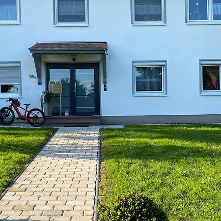 Schoene Ferien- Monteurswohnung - Ruhig Und Malerisch Gelegen Hofgeismar Kültér fotó