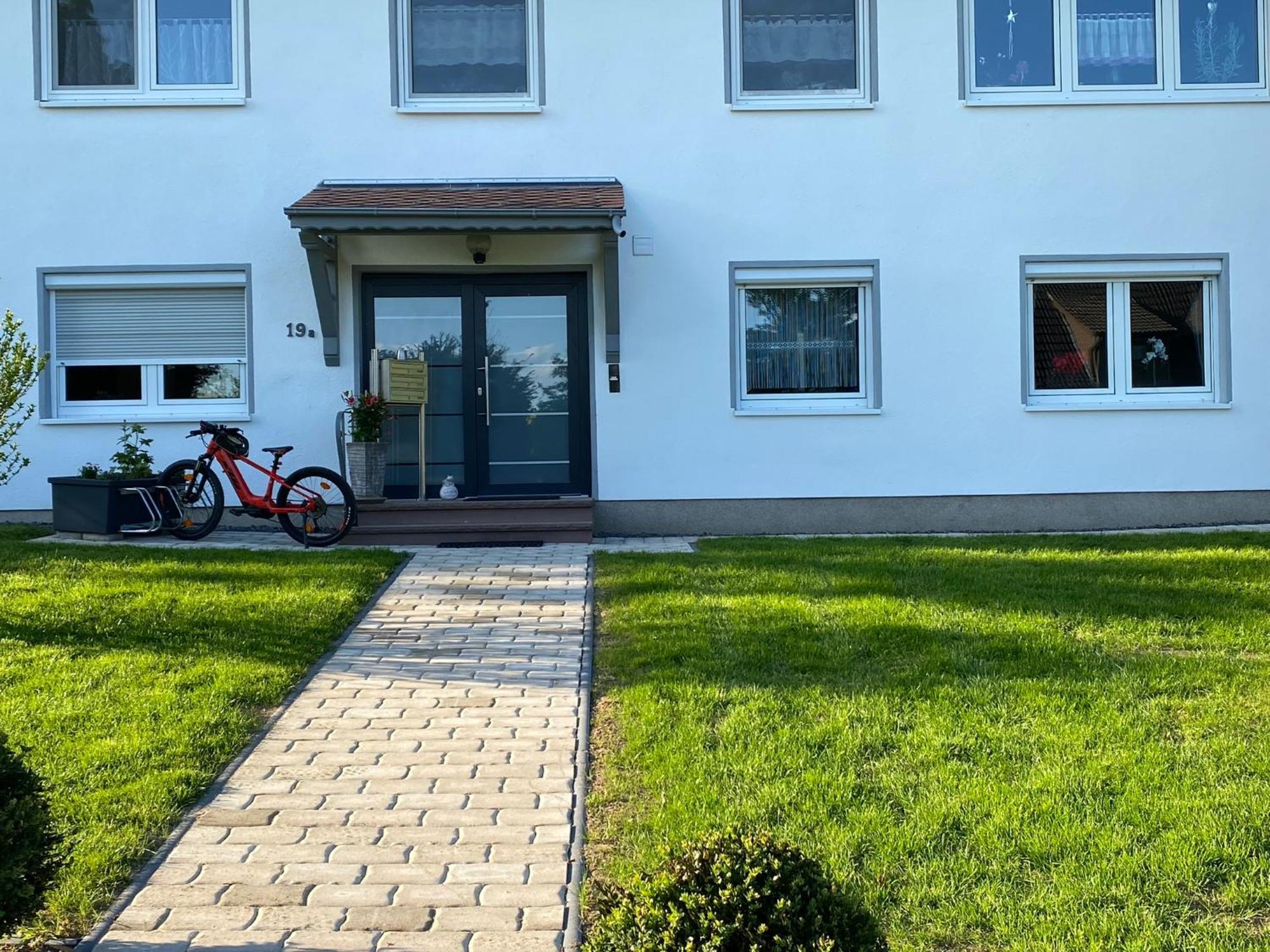 Schoene Ferien- Monteurswohnung - Ruhig Und Malerisch Gelegen Hofgeismar Kültér fotó